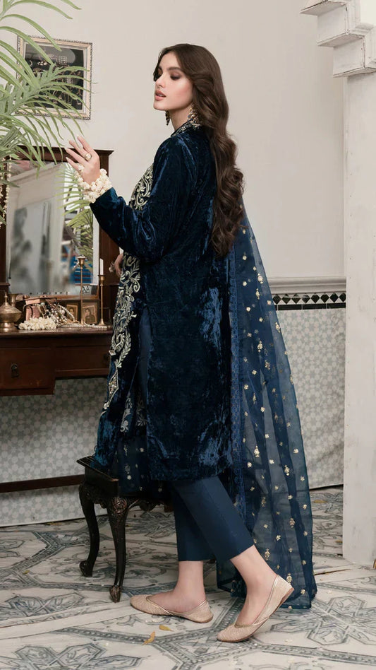 Aim Collections® Zainab Chottani ZC-905 Embroidered Velvet Three Piece – Winter Collection
