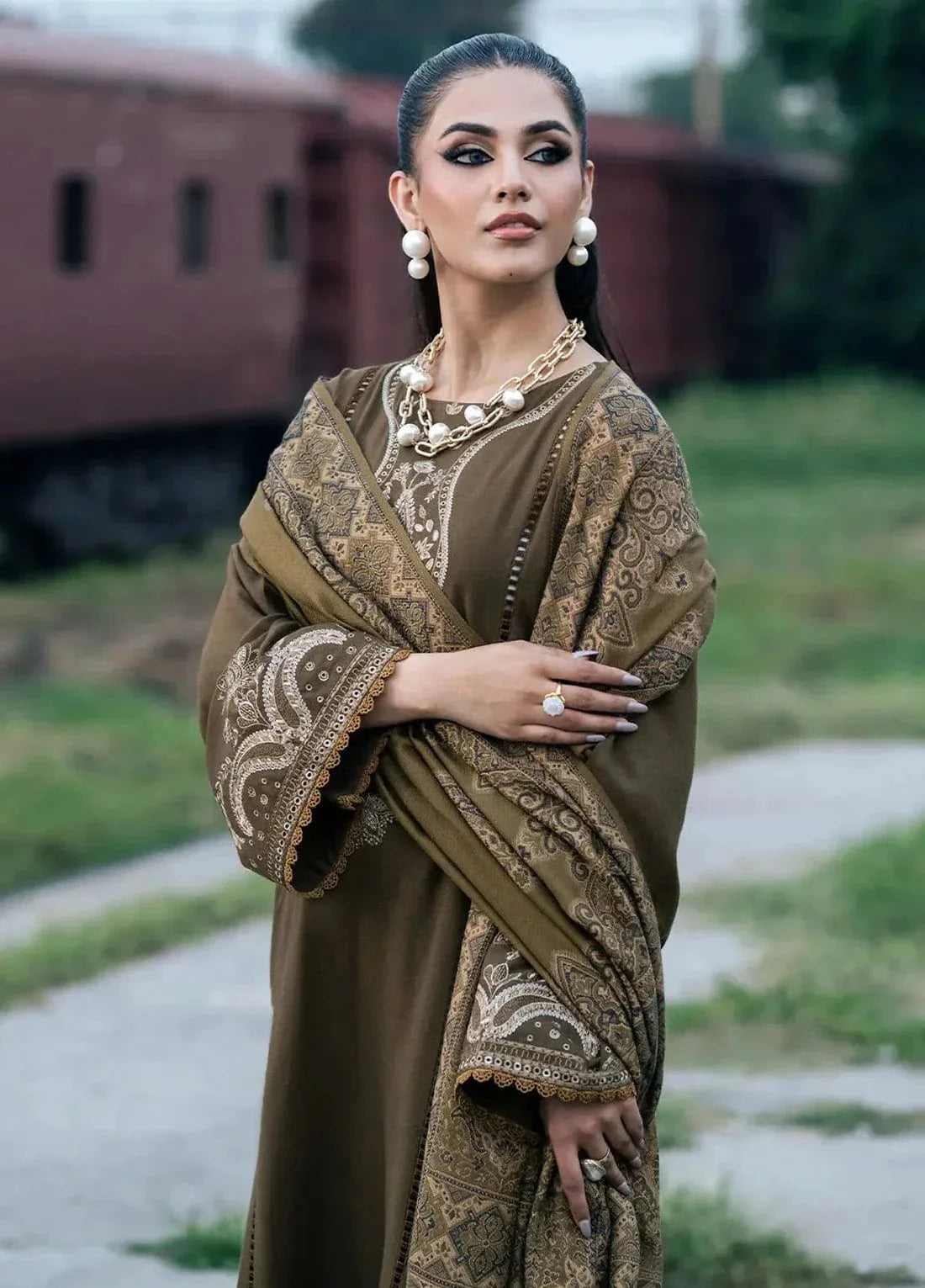 Aim Collections® SAPPHIRE Embroidered Dhanak 3PC – D-101