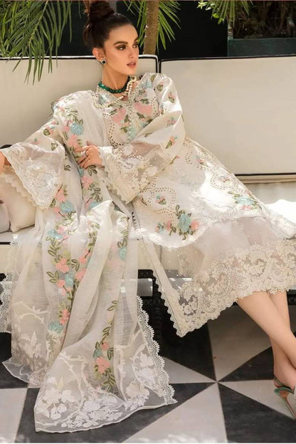 Aim Collections® Monsoon Blooms Dhanak Three Piece – Winter Collection 2025