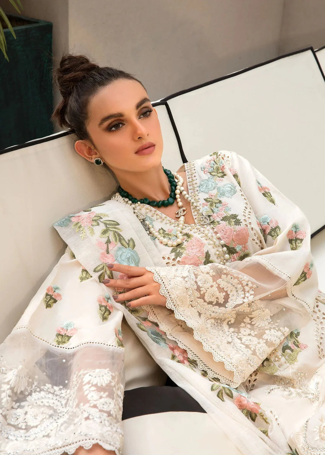 Aim Collections® Monsoon Blooms Dhanak Three Piece – Winter Collection 2025